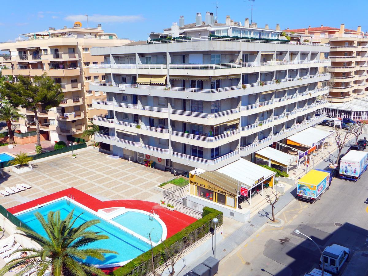 Rentalmar Zahara Family Suites 萨洛 外观 照片