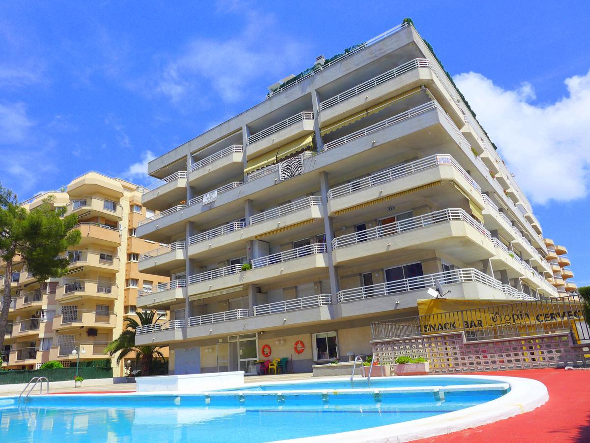 Rentalmar Zahara Family Suites 萨洛 外观 照片